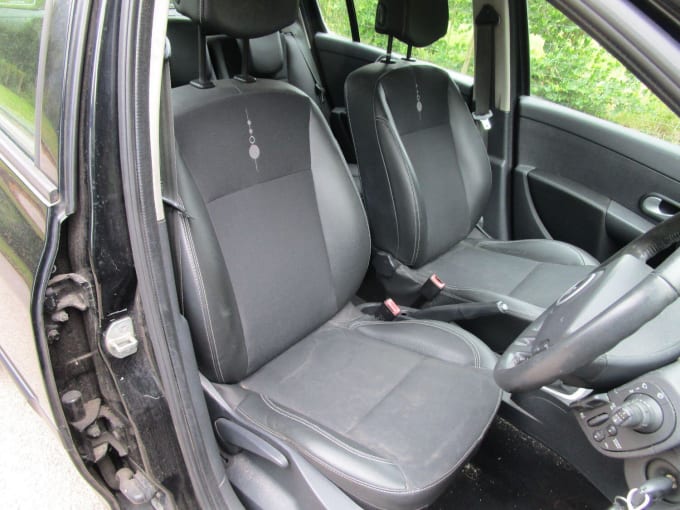 2012 Renault Clio