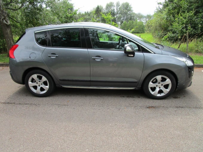 2011 Peugeot 3008