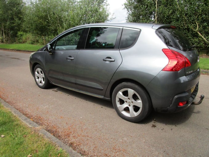 2011 Peugeot 3008