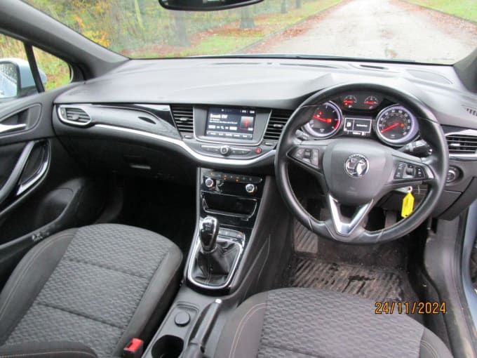 2015 Vauxhall Astra