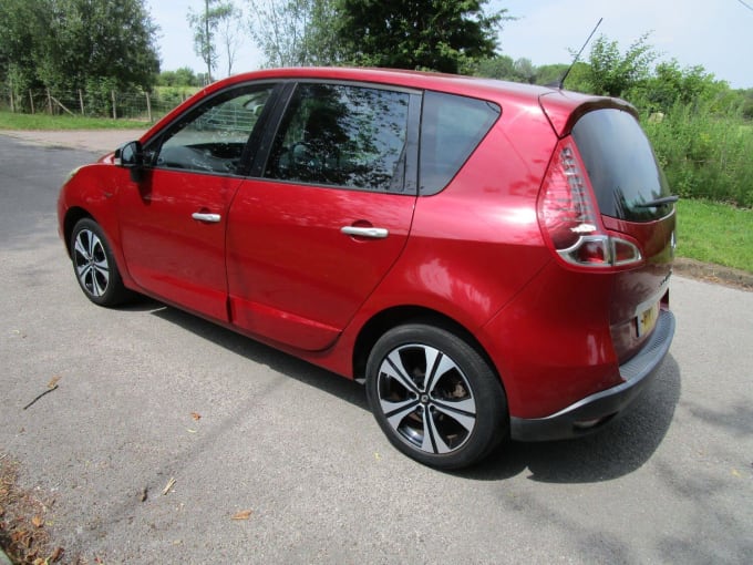 2011 Renault Scenic