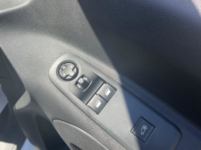 2021 Peugeot Partner