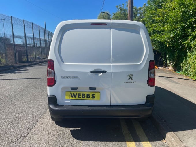 2021 Peugeot Partner