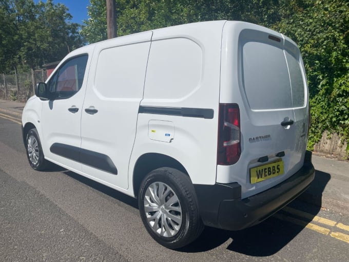 2021 Peugeot Partner