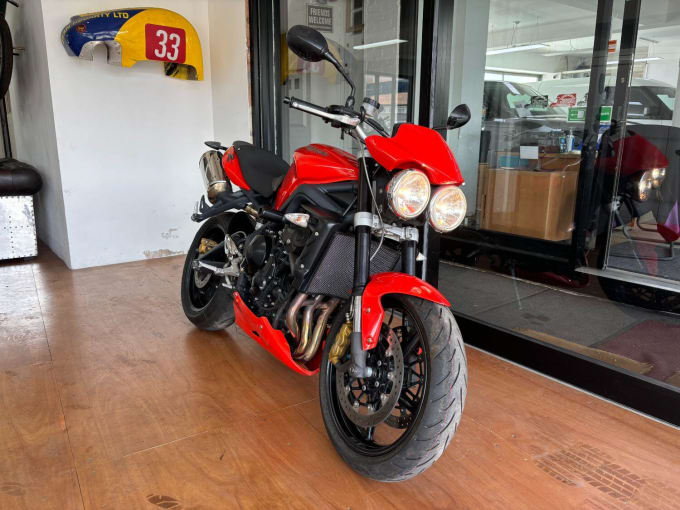 2009 Triumph Street Triple 675
