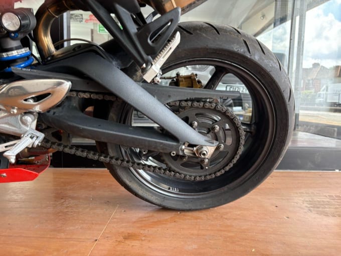 2009 Triumph Street Triple 675