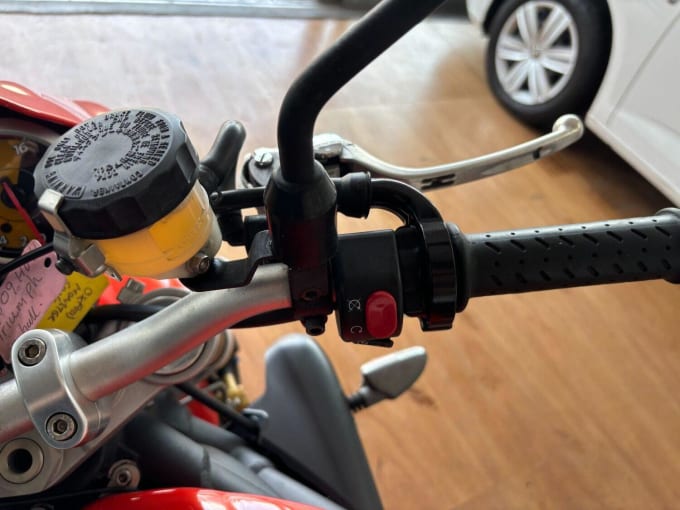 2009 Triumph Street Triple 675