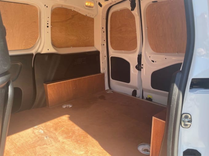 2021 Peugeot Partner