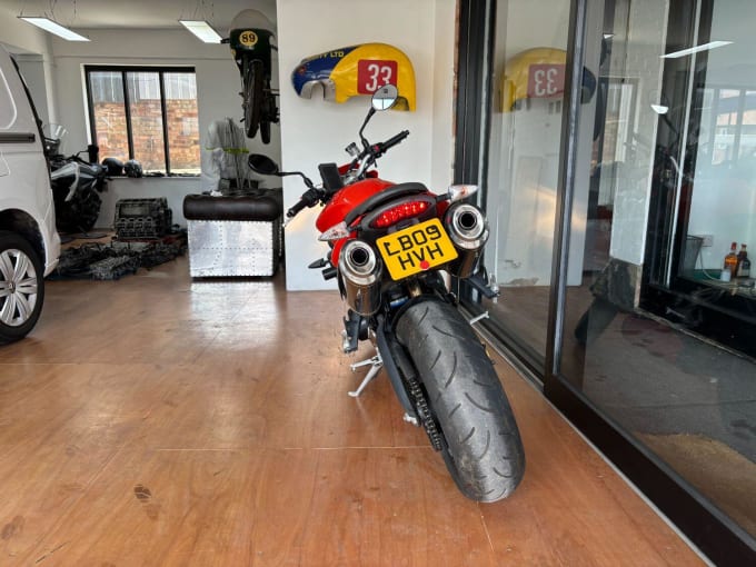 2009 Triumph Street Triple 675