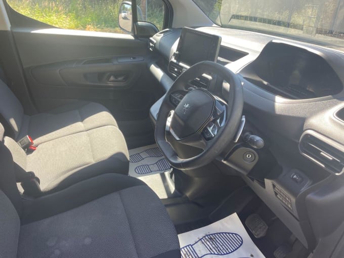 2021 Peugeot Partner