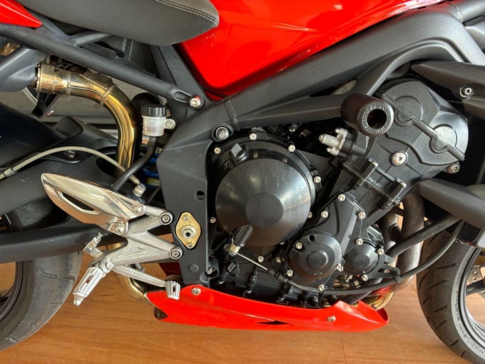 2009 Triumph Street Triple 675