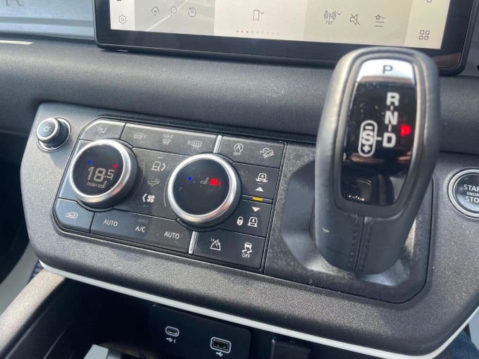 2022 Land Rover Defender 110