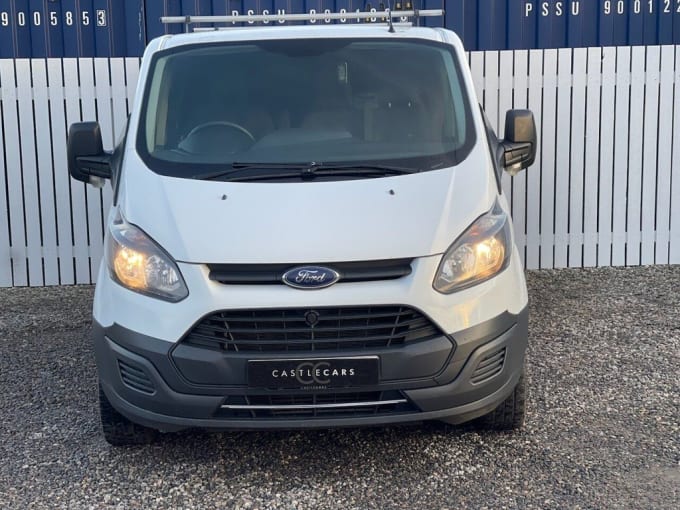 2025 Ford Transit Custom