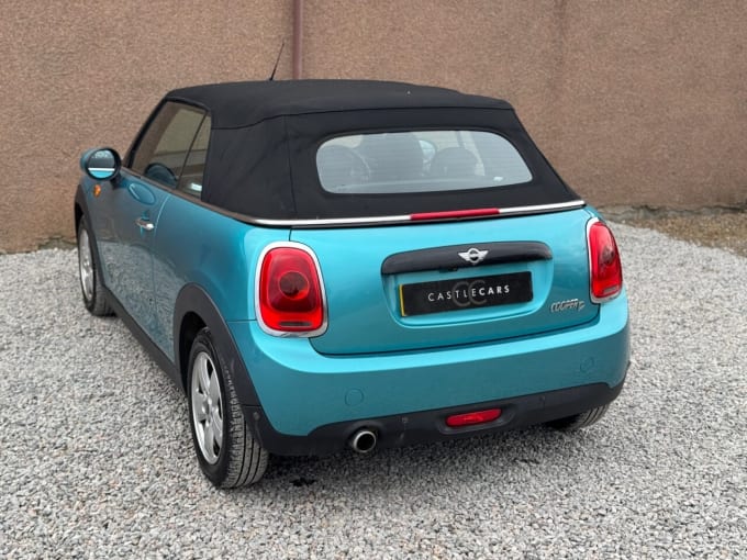 2025 Mini Convertible