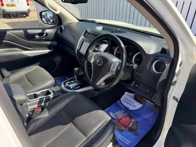 2025 Nissan Navara