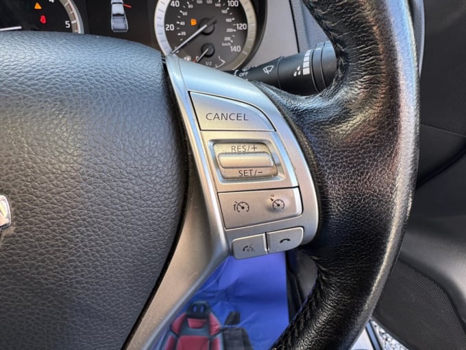 2025 Nissan Navara