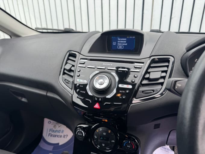 2025 Ford Fiesta