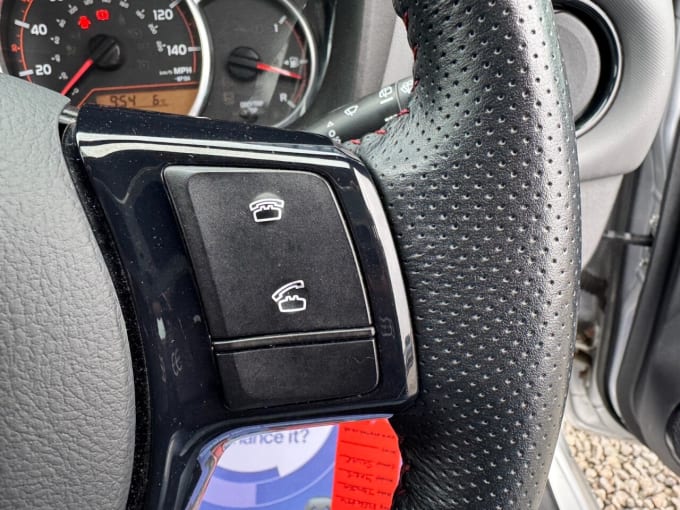 2025 Toyota Yaris