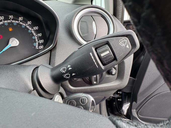 2025 Ford Fiesta Van