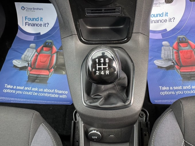 2025 Ford Fiesta Van