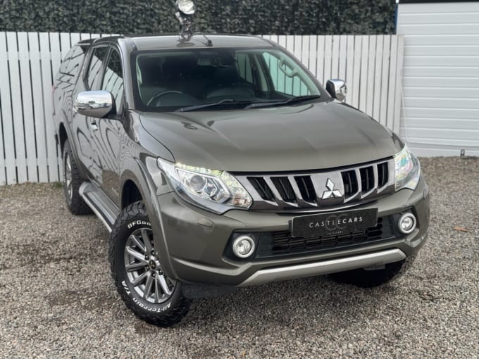 2025 Mitsubishi L200