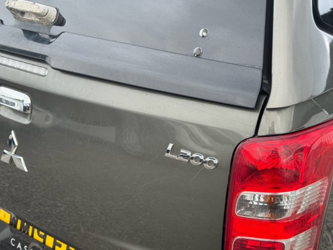 2025 Mitsubishi L200