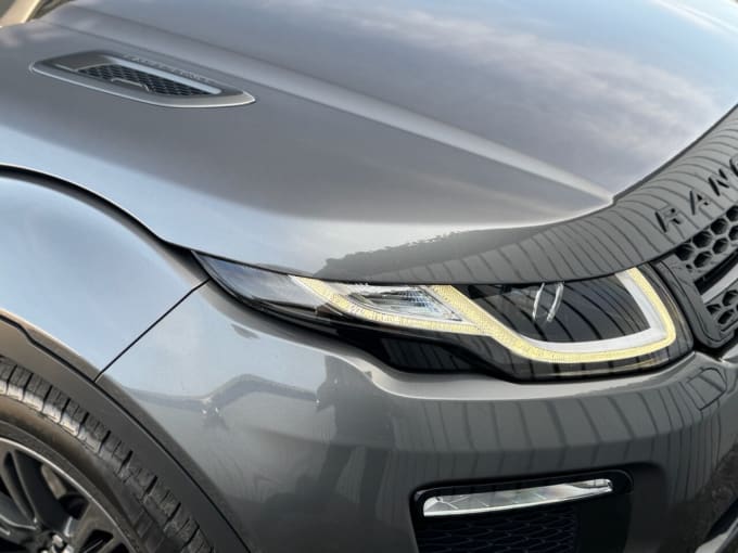 2025 Land Rover Range Rover Evoque