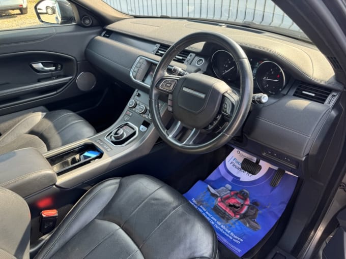 2025 Land Rover Range Rover Evoque
