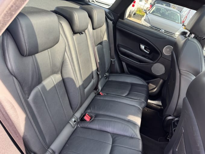 2025 Land Rover Range Rover Evoque