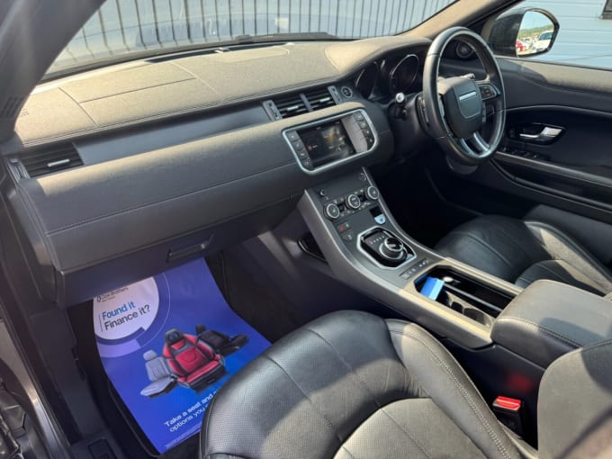 2025 Land Rover Range Rover Evoque