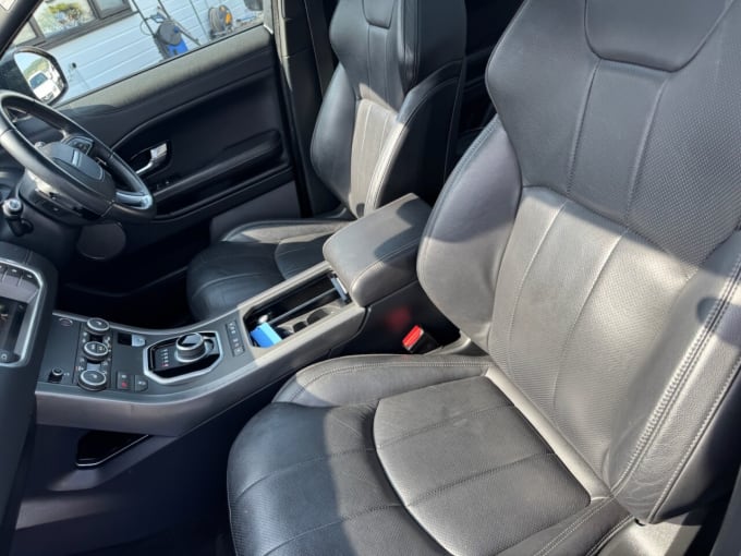 2025 Land Rover Range Rover Evoque
