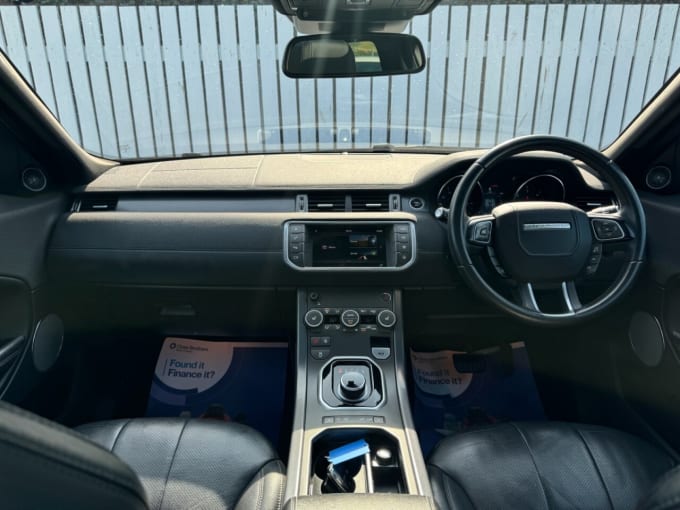 2025 Land Rover Range Rover Evoque