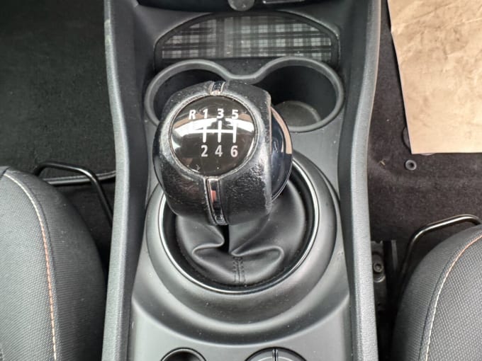 2025 Mini Clubman