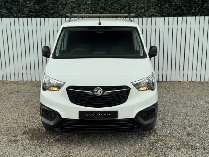 2025 Vauxhall Combo