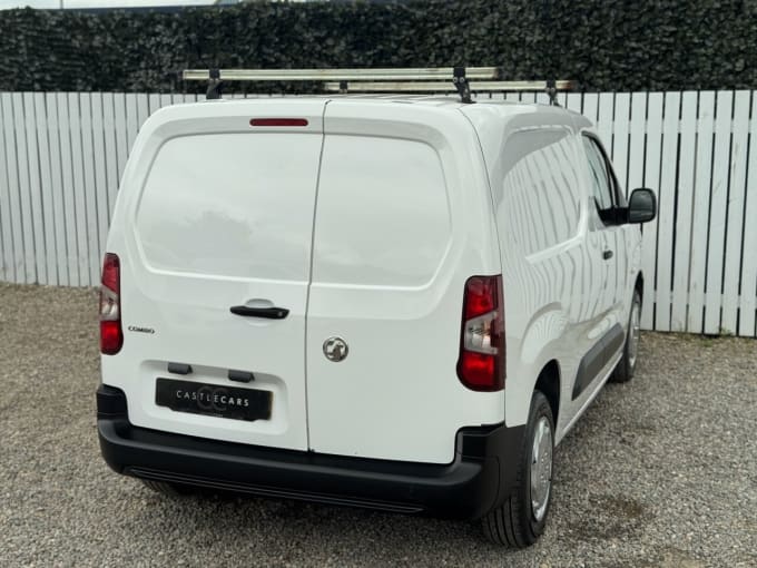 2025 Vauxhall Combo