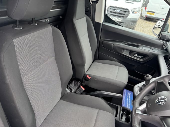 2025 Vauxhall Combo
