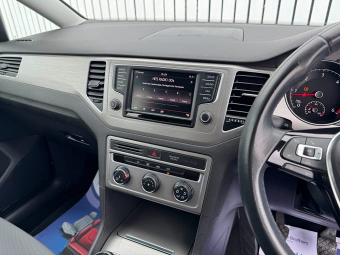 2025 Volkswagen Golf Sv