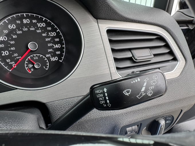 2025 Volkswagen Golf Sv