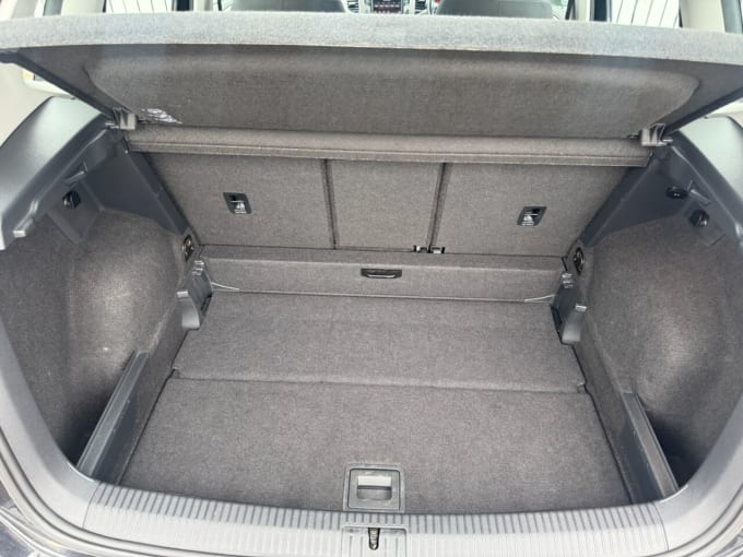 2025 Volkswagen Golf Sv