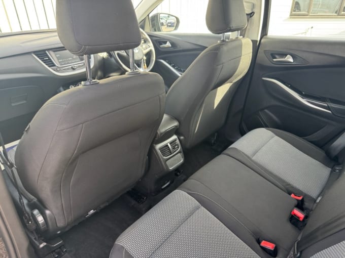 2025 Vauxhall Grandland X