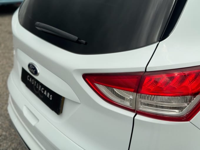 2025 Ford Kuga