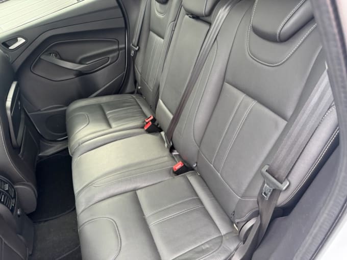 2025 Ford Kuga