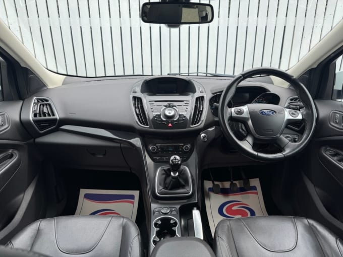 2025 Ford Kuga