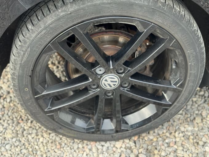 2025 Volkswagen Golf