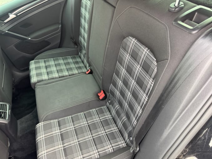 2025 Volkswagen Golf