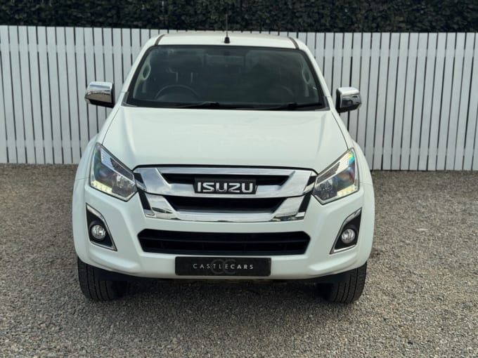2025 Isuzu D-max