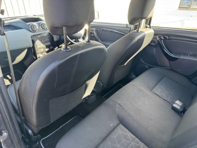2025 Dacia Duster
