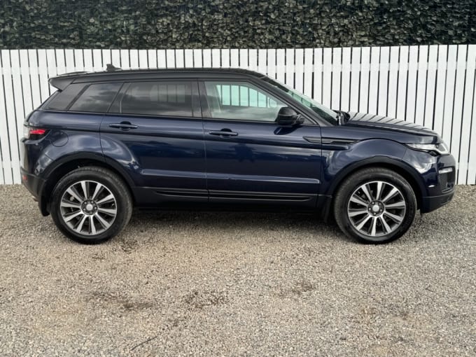 2025 Land Rover Range Rover Evoque
