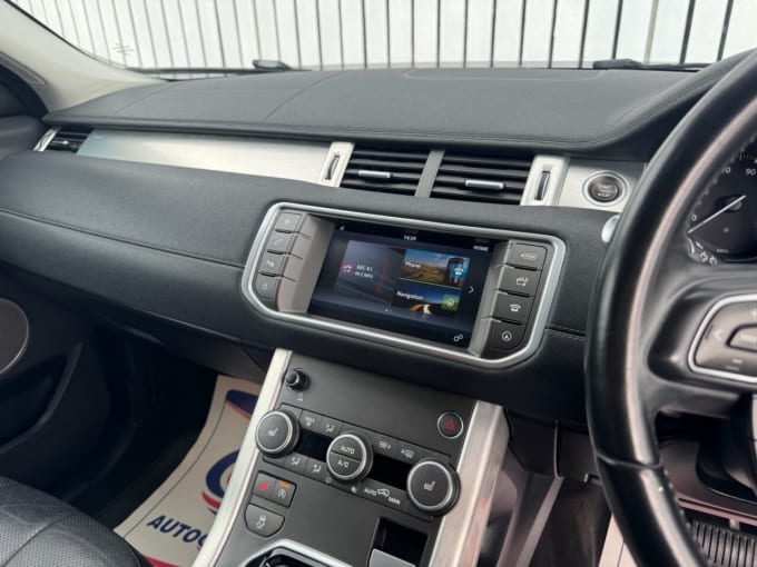2025 Land Rover Range Rover Evoque