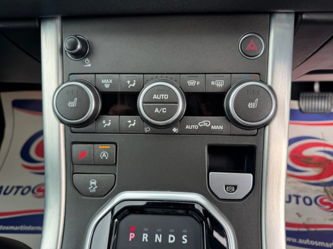 2025 Land Rover Range Rover Evoque